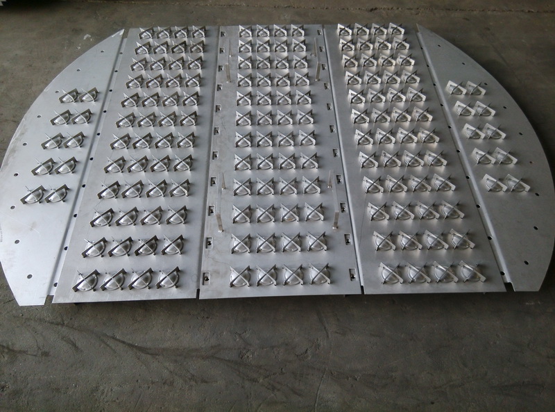 The float valve tray